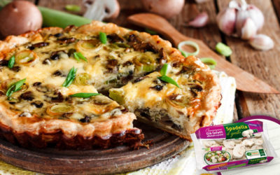 Torta rustica ai funghi con robiola