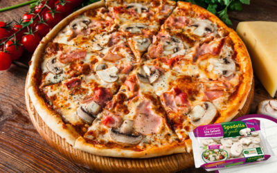 Pizza con prosciutto e Champignon