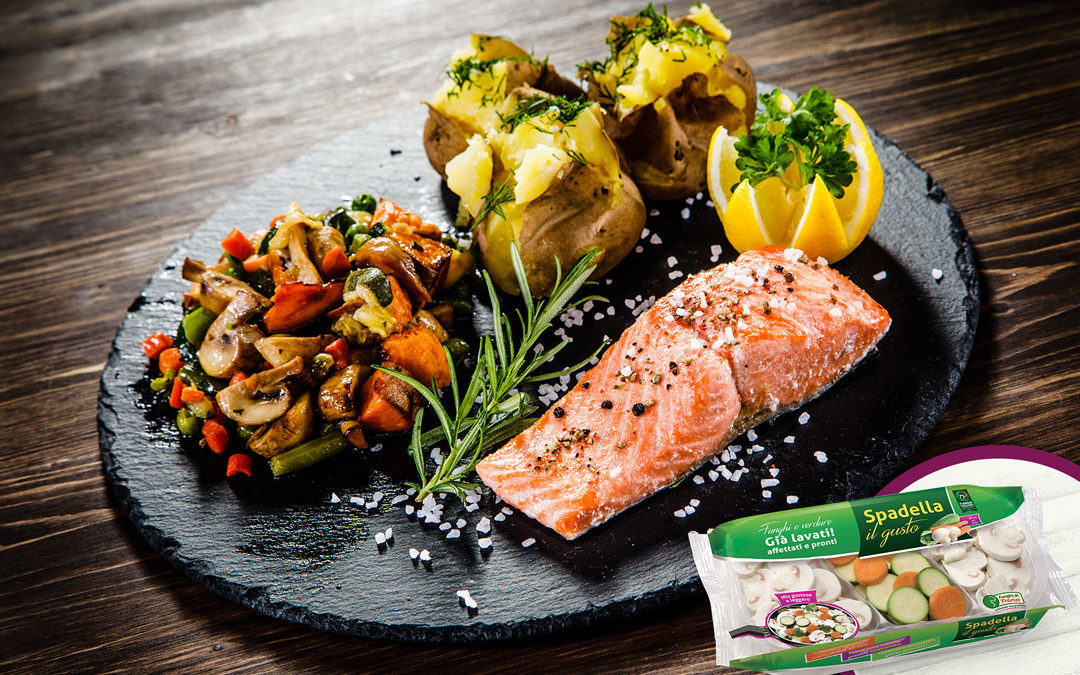 Trancio di salmone con Funghi e Verdure Spadella il Gusto
