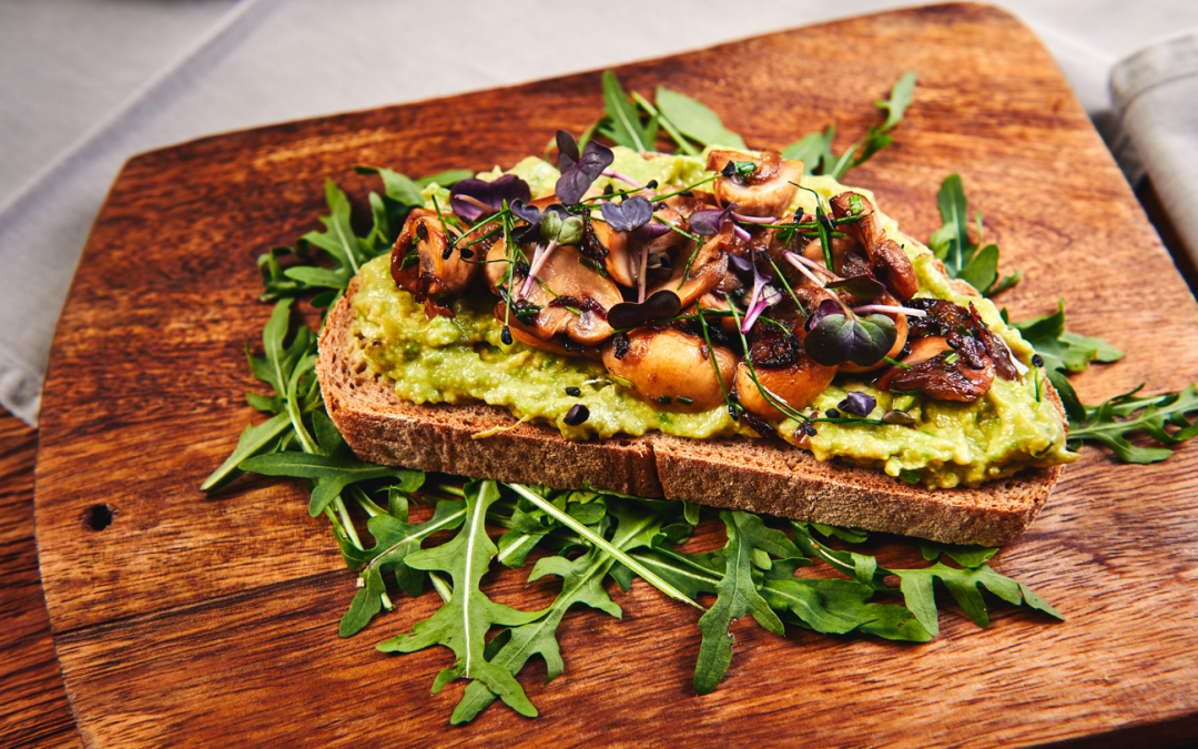 Avocado Toast ai funghi